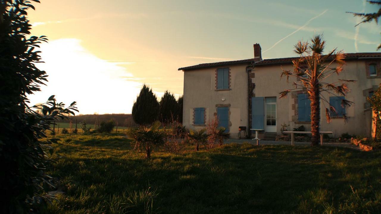 Villa Le Beugnon La Pommeraie-sur-Sèvre Exterior foto